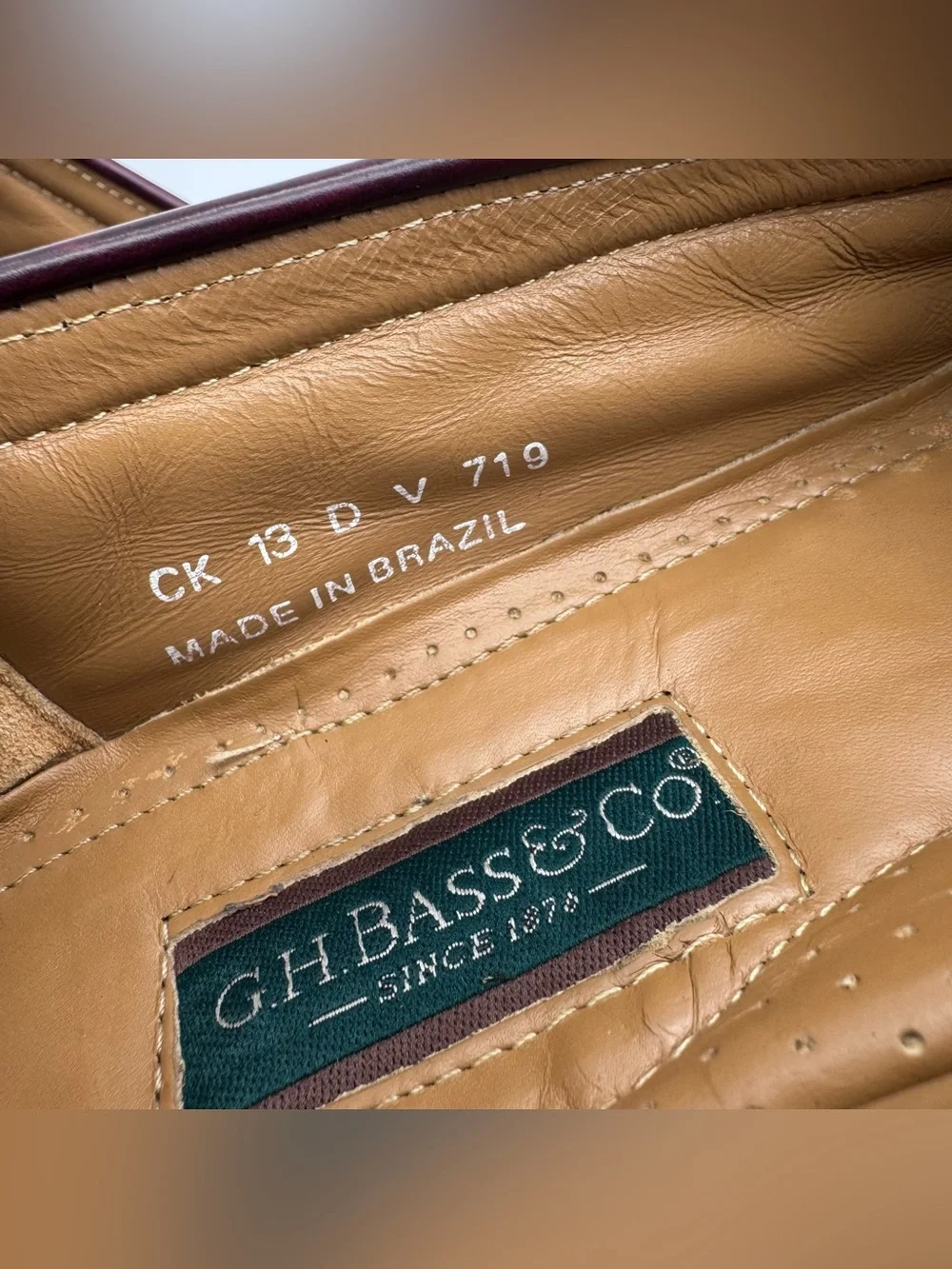 G.H. Bass & Co. Burgundy Leather Kiltie Fringe Tassel Loafers Men's Size 13 D